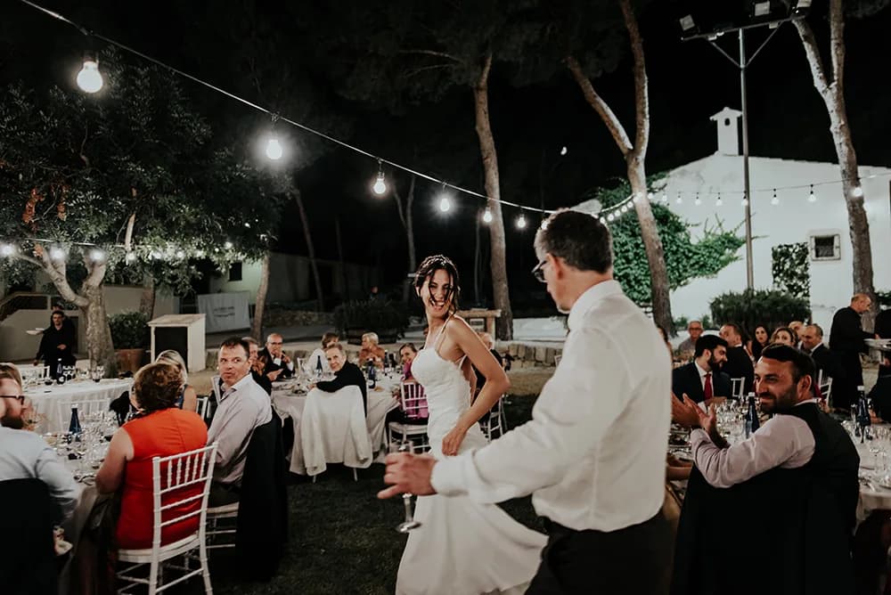 La celebración y la fiesta — Armando & Cristina