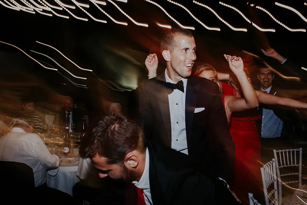 La celebración y la fiesta — Armando & Cristina
